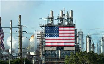 تراجع حاد في مخزون النفط الأمريكي يدعم توقعات الطلب القوي ويرفع التفاؤل بالسوق