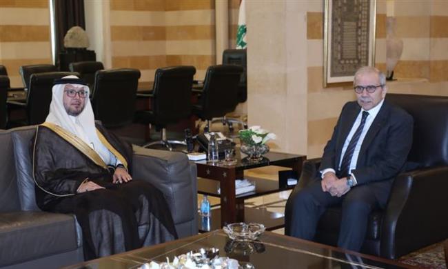 رئيس الوزراء اللبناني يبحث مع السفير السعودى ووكيل أمين الأمم المتحدة الأوضاع الراهنة