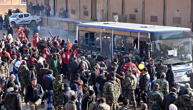 الدفاع المدني السوري: إجلاء نحو 3 آلاف مدني في حلب معظمهم من حيي الشيخ مقصود والأشرفية