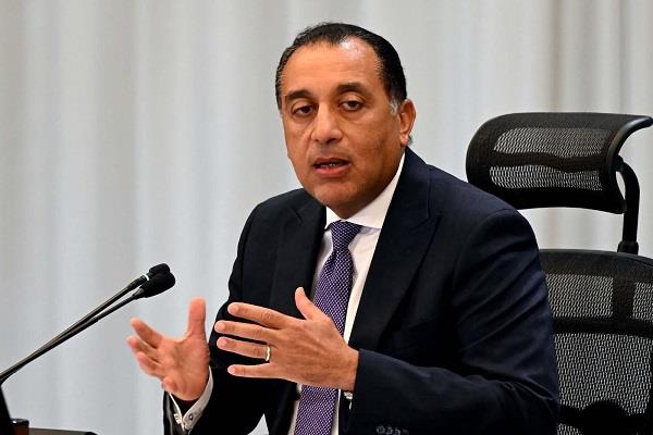 "مدبولي" يُشيد بجهود منظومة الشكاوى خلال ديسمبر وعلى مدار العام الماضي