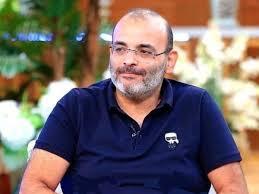 بعد إصابة لقاء سويدان بالعصب السابع.. أيمن بهجت قمر: "محدش هينفعك"