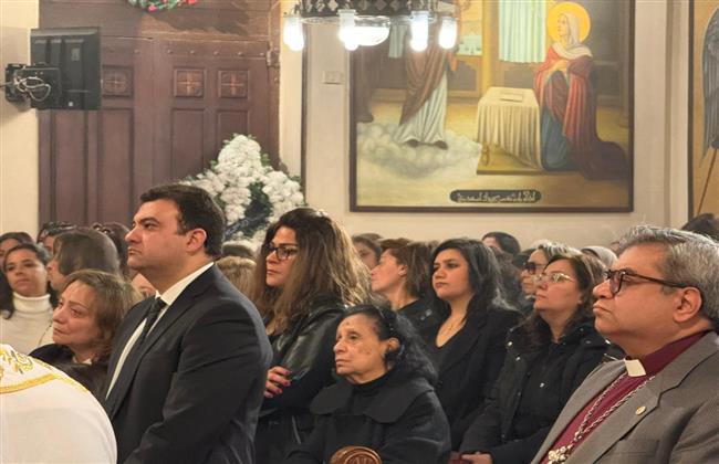 بحضور نخبة من المثقفين.. تشييع جنازة المفكر والفيلسوف المصري مراد وهبة| صور  