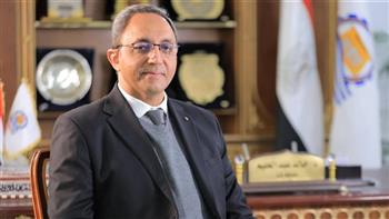 محافظ قنا يكرم فريق منظومة الشكاوى بعد تحقيق استجابة كاملة بنسبة 100%