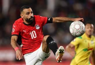 محمد صلاح يتواجد قائمة أفضل 10 لاعبين في العالم بعد تألقه مع منتخب مصر