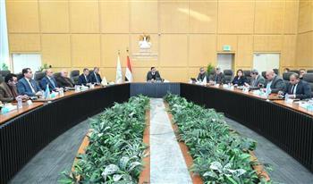 وزير الإسكان يتابع الموقف التنفيذي لمشروعات "حياة كريمة" لتطوير قرى الريف المصري  