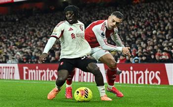 الدوري الإنجليزي| التعادل يسيطر على مباراة أرسنال وليفربول بعد مرور 30 دقيقة 