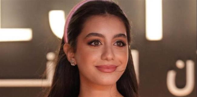 ياسمينا العبد تنهي تصوير «ميد ترم»