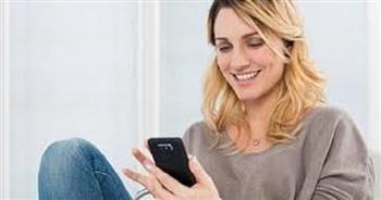 كيف يُفقد الإفراط في الرسائل الرومانسية سحر العلاقة العاطفية؟