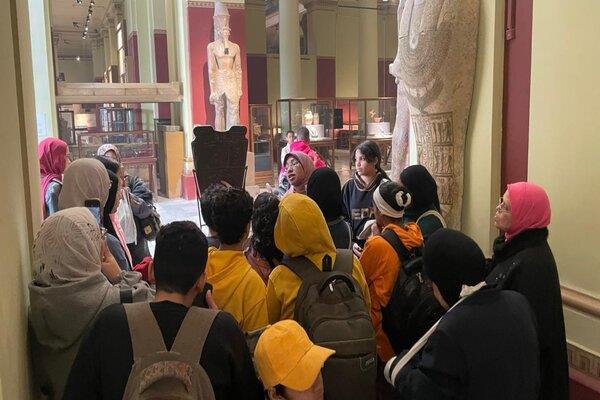 أتوبيس الفن الجميل في جولة تثقيفية بالمتحف المصري ضمن أنشطة "جيل واع.. وطن أقوى"