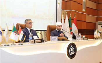 وزير الأوقاف وسفير الجزائر بالقاهرة يفتتحان الدورة التدريبية المشتركة لواعظات الجزائر ومصر