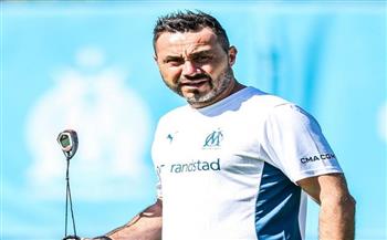 دي زيربي ينظم معسكرًا إسبانيًا لإنقاذ توتنهام من عثرته في الدوري الإنجليزي