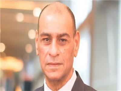 كيف يتم توظيف خوارزميات التواصل الاجتماعي والذكاء الاصطناعي للتلاعب بالرأي العام؟.. خبير يكشف 