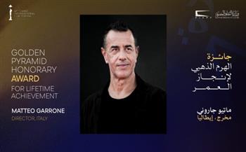 مهرجان القاهرة السينمائي الدولي يعلن تكريم المخرج الموريتاني عبد الرحمن سيساكو بجائزة الهرم الذهبي