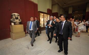 وزير السياحة والآثار يتفقد مستجدات أعمال تطوير المتحف المصري بالتحرير