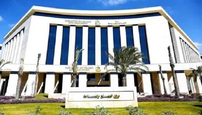5 خدمات رقمية لدعم المصانع.. تعرف على منظومة وزارة الصناعة الجديدة| إنفوجراف 