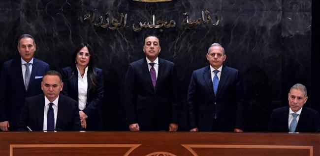مدبولي يشهد توقيع عقود شراء "هايد بارك"لقطعة أرض بمساحة 415 فدان بمنطقة التوسعات الشرقية"أرض دريم لاند سابقًا"