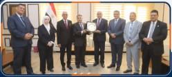 مجلس أمناء جامعة جنوب الوادي الأهلية يناقش تطوير المنظومة التعليمية والبنية التحتية  