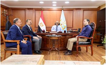 محافظ كفر الشيخ يوجه بتكثيف متابعة مشروعات مياه الشرب والصرف الصحي وتسريع تنفيذها