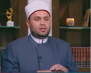 ما حكم ظهور جزء من ذراع المرأة أسفل الكف؟.. أمين الفتوى يجيب 