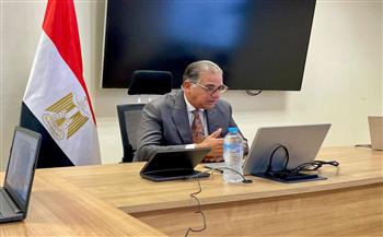 نائب وزير الخارجية يعقد اجتماعاً مع رؤساء البعثات المصرية في السعودية لمتابعة أوضاع الجالية المصرية