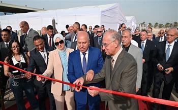 باستثمارات 700 مليون جنيه.. وزير النقل يفتتح ميناء العامرية الجاف بالإسكندرية