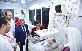 نائب وزير الصحة تتفقد المنشآت الصحية بالدقهلية وتوجه بتحسين أداء خدمات رعاية الأم والطفل