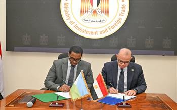 وزير الاستثمار ونظيره الجيبوتي يوقعان بروتوكول الاتفاق الإطاري لتعزيز التعاون الاستثماري والتجاري 