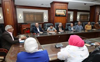 نائب محافظ سوهاج يدشن ورشة لتأهيل العاملين بالتنمية الاقتصادية وتعزيز الاستثمار المحلي