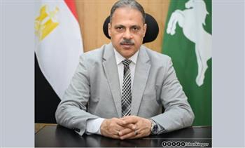 محافظ الشرقية يحيل 27 من العاملين المقصرين للتحقيق بالوحدات المحلية بالزقازيق وديرب نجم لضبط منظومة العمل 