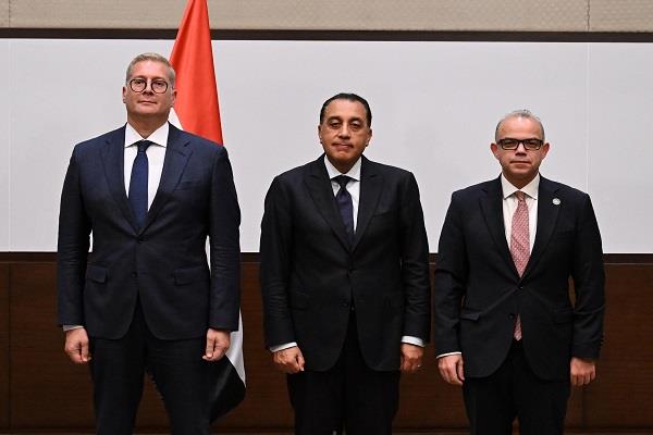 مدبولي يشهد توقيع بروتوكول تعاون بين "البترول" و"الاستثمار" لتعزيز التكامل في الترويج للفرص الاستثمارية