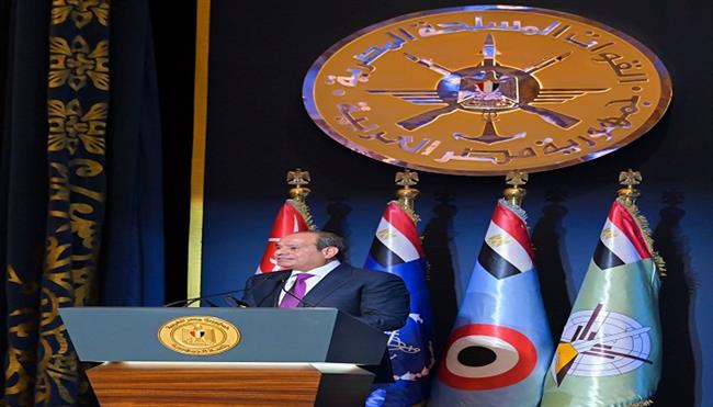 الرئيس السيسي: التقيت بمرشحي الرئاسة وسألتهم عن قدرتهم على حكم البلاد