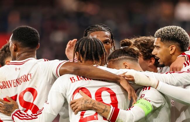 دوري أبطال أوروبا.. ليفربول يتقدم على لاسك لينز بثلاثية في الشوط الأول