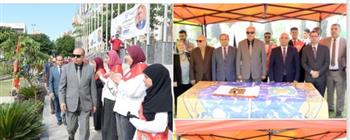 رئيس جامعة المنصورة يفتتح مهرجان الأنشطة الطلابية بساحة الشعوب للعام الجامعي 2026–2027