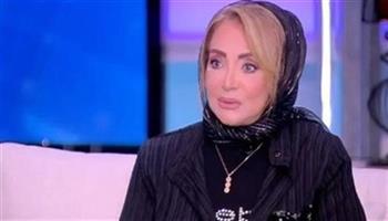 شهيرة تكشف تفاصيل اللحظات الأخيرة لمحمود ياسين: «منعوني أنزل قبره»