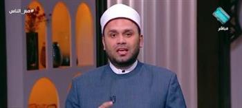 ما حكم ظهور جزء من ذراع المرأة أسفل الكف؟.. أمين الفتوى يجيب 