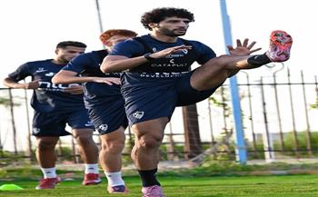 عمرو ناصر يشارك في جزء من مران الزمالك استعدادًا لمواجهة زد بكأس عاصمة مصر