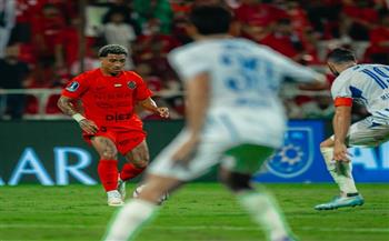 خوان بيزيرا يقود الأهلي الإماراتي للتعادل مع النصر في بطولة كأس الرابطة