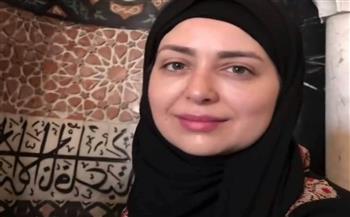 هبة مجدي تخطف الأنظار بالحجاب من داخل مسجد السيدة زينب