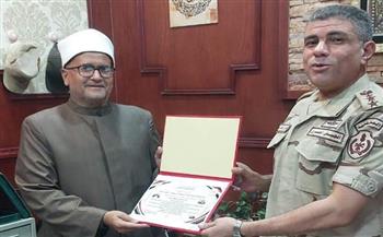 في ذكرى انتصارات أكتوبر.. مدير أوقاف سوهاج يهنئ المستشار العسكري ويؤكد: روح النصر مصدر إلهام للأجيال