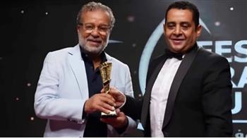 شريف منير يحصل على جائزة الإبداع في مهرجان السينما الفرنكوفونية