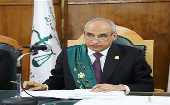 رئيس مجلس الدولة يتابع انتظام العمل بدوائر المحكمة الإدارية العليا