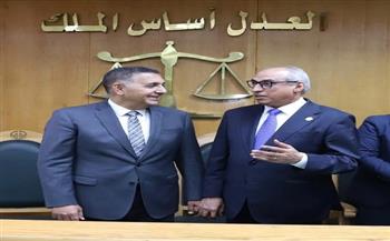 رئيس مجلس الدولة يتفقد انتظام سير العمل بمقر المجلس في القليوبية  