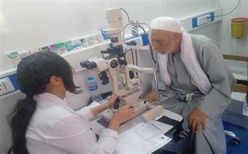 طب سوهاج تطلق قافلة عيون بالصوامعة شرق.. الكشف على 391 حالة وتحويل 53 لإجراء العمليات