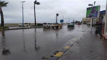 أمطار علي الإسكندرية مع استمرار حركة الملاحة بالميناء