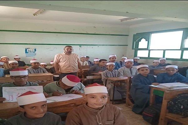 ورشة رسم عن نصر أكتوبر المجيد لمكتبة نواي 