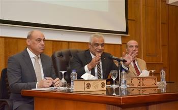وزير الإنتاج الحربي: ملتزمون بالتوجيهات الرئاسية بتوطين التكنولوجيات الحديثة للارتقاء بمنظومة التصنيع