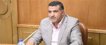 محافظ قنا: نجاح منظومة إعلان جداول التوزيع الأسبوعي للأسمدة وانتهاء الموسم الصيفي لأول مرة 
