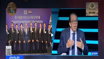 ضياء حلمي: السياسة المتوازنة عززت احترام الشرق والغرب لمصر