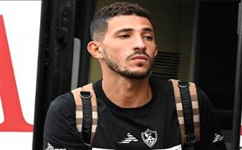 كأس عاصمة مصر.. أحمد فتوح يدعم لاعبي الزمالك أمام زد من الملعب