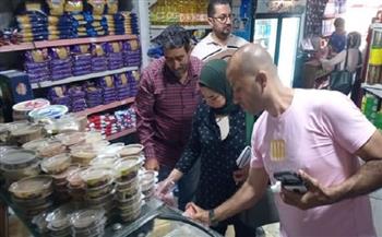 محافظ الإسكندرية يوجه بتكثيف التفتيش على المنشآت التجارية ومحال تخزين وتصنيع المواد الغذائية